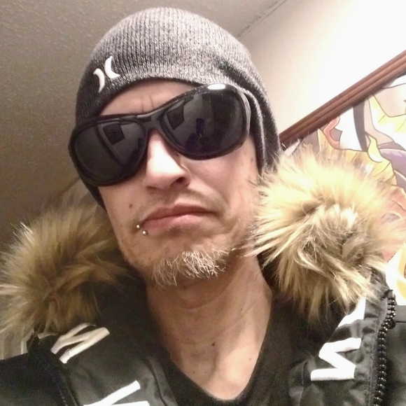 Meet your Posher, Tat2brian - Picture 2 of 3